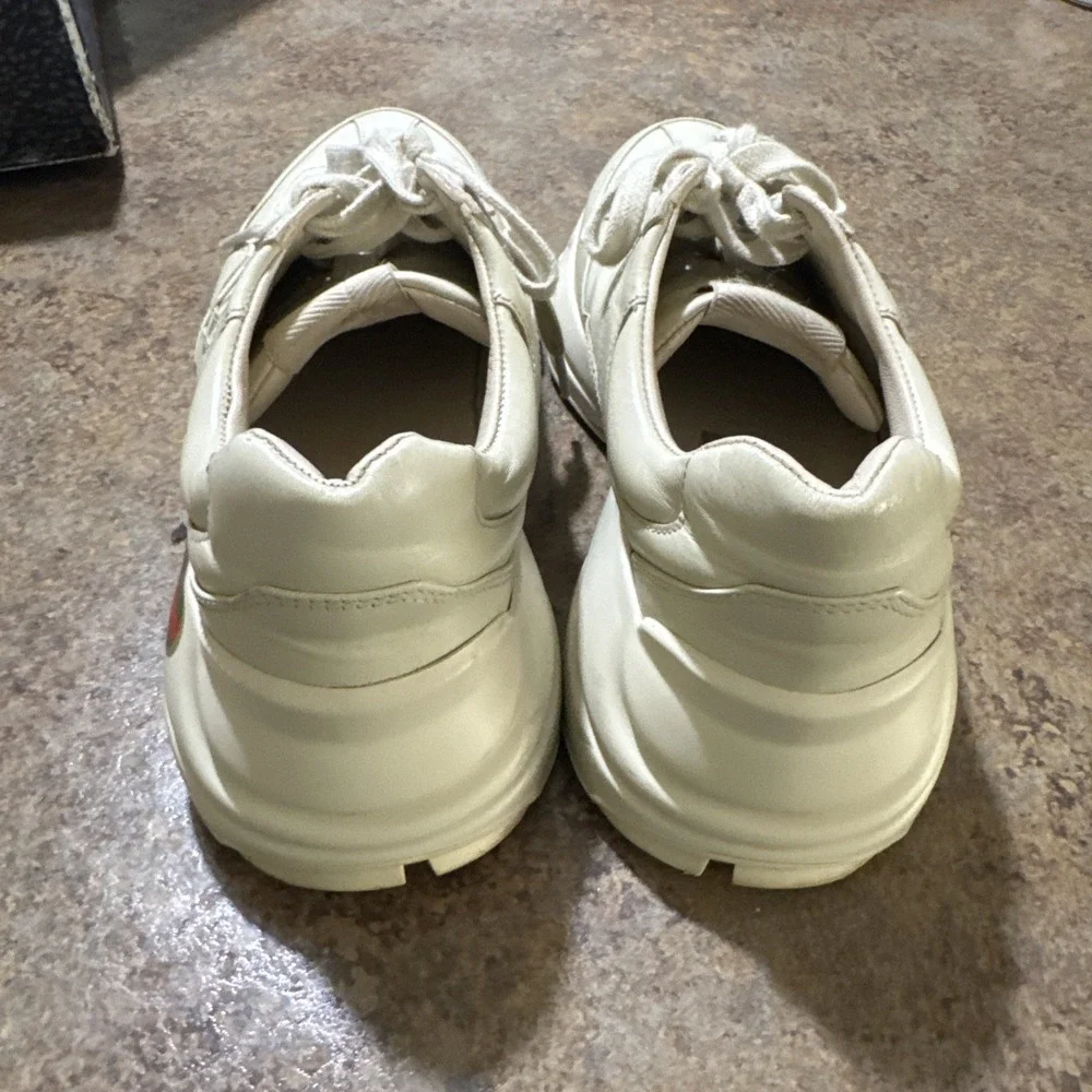 gucci  Rhyton Gucci logo leather sneaker  size 38 (women's 8)